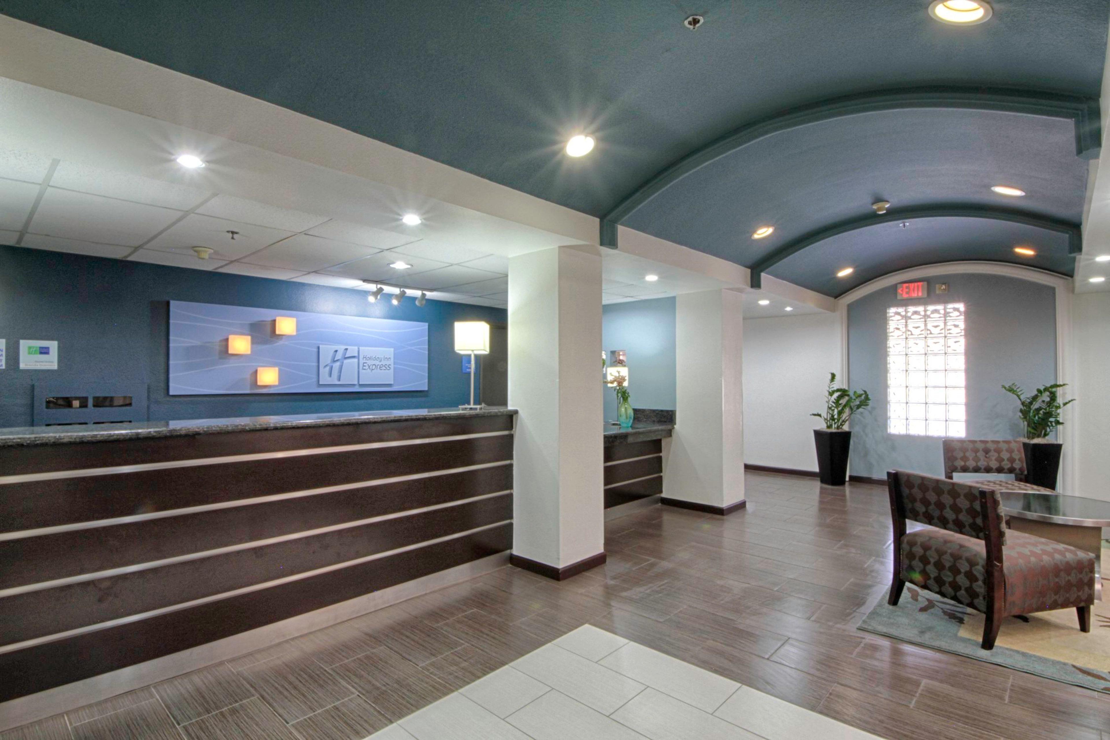 Holiday Inn Express Hotel & Suites Solana Beach-Del Mar By Ihg Bagian luar foto